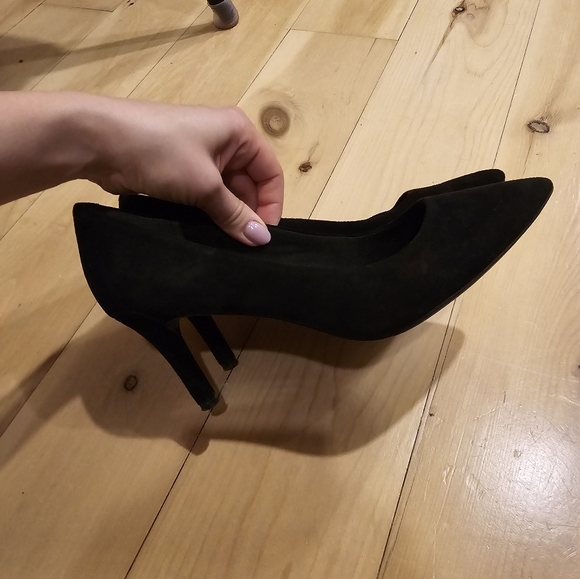 Black suede shoes - Picture 3 of 8